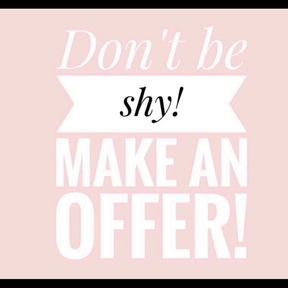 NWTs Royal & Reese Boutique Country Western Floral T-Shirt Tee Blouse - Picture 7 of 8